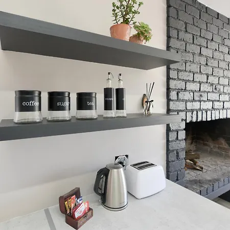 Land'S Edge Eco Friendly Cottages And Apartments Struisbaai Room photo