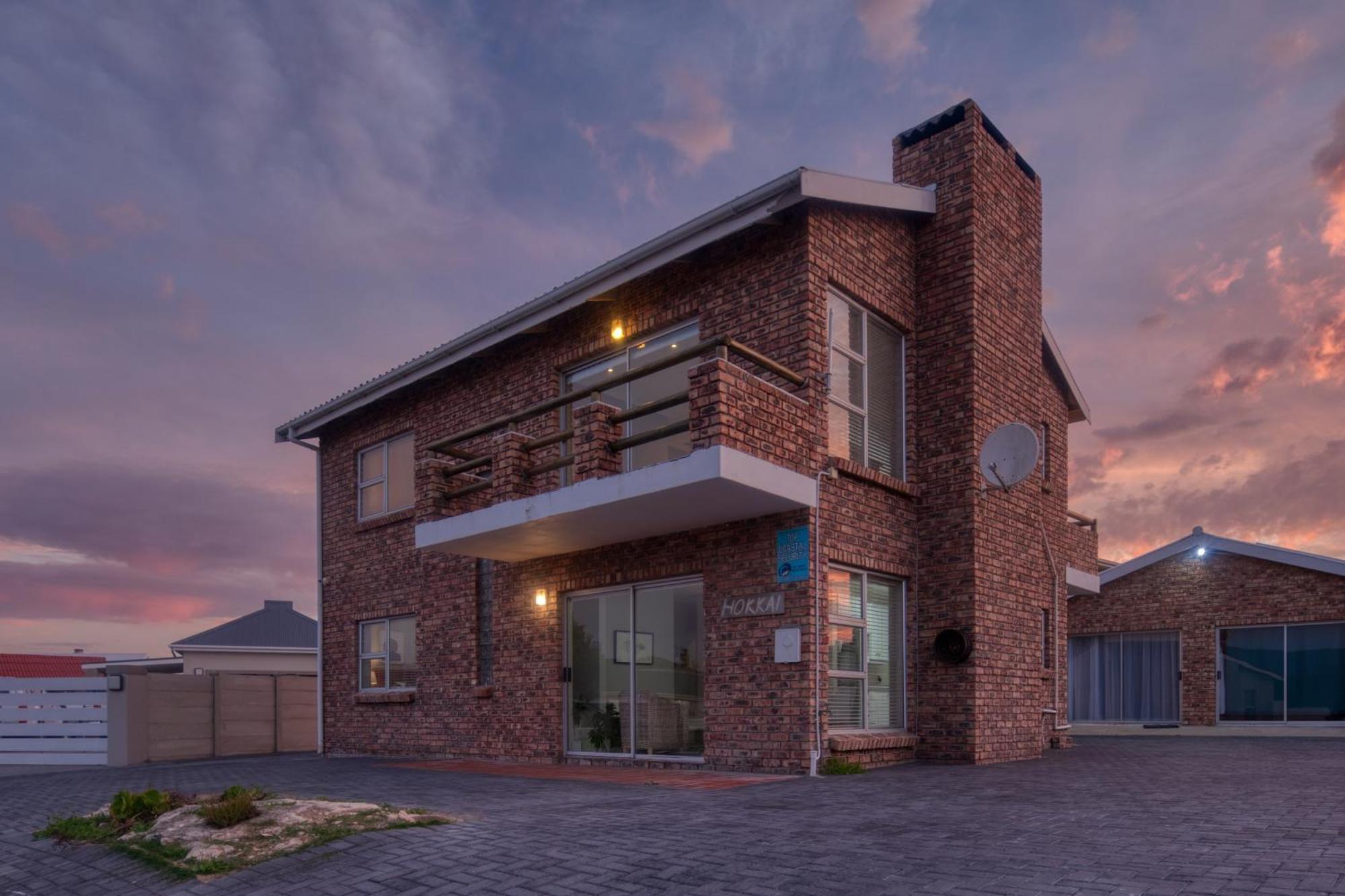 Land's Edge Eco Friendly And * Struisbaai