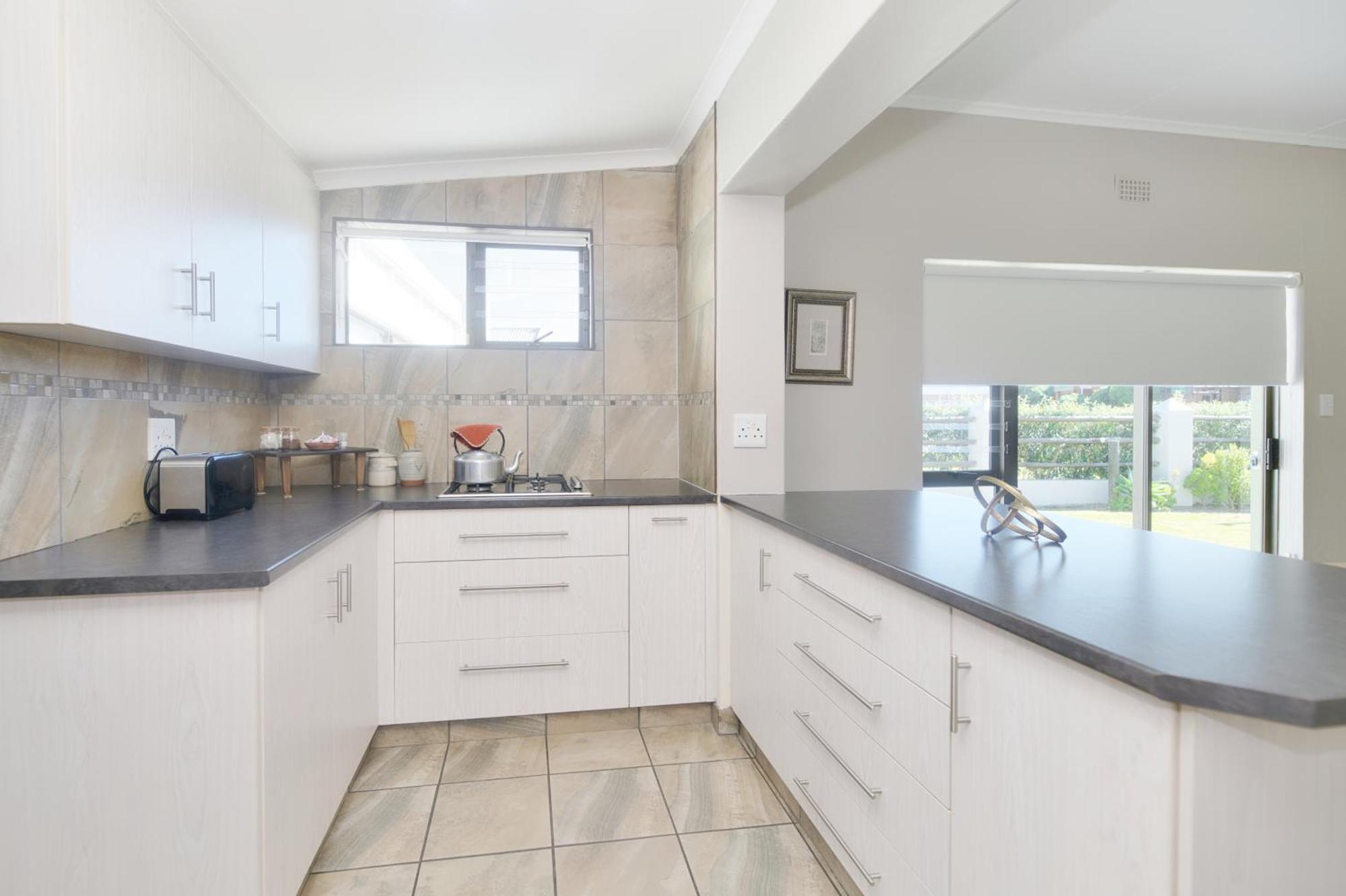 Land's Edge Eco Friendly And Apartment *