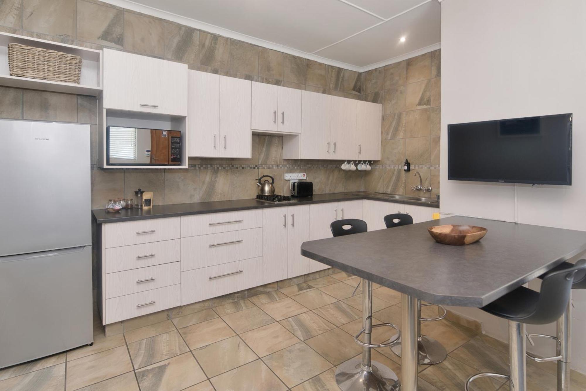 Land's Edge Eco Friendly And Apartment
